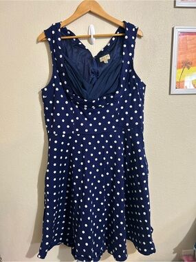 Lindy Bop Navy and White Polka Dot Sleeveless Fit & Flare Dress Retro Pinup 6X